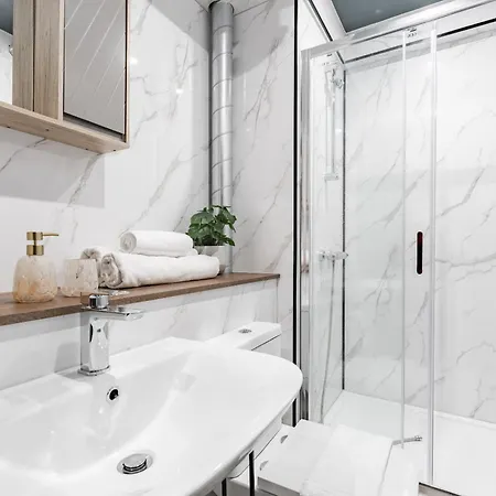 Stylish Boutique 1bd On The Headrow Ls1 Apartment Leeds (West Yorkshire)