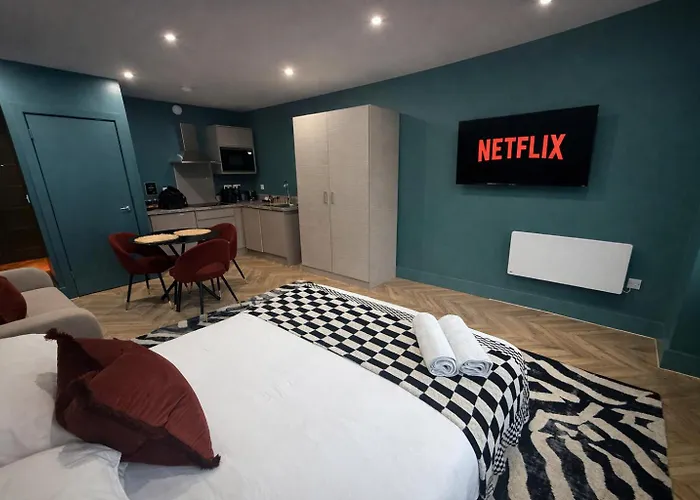 Apartment Stylish Boutique 1bd On The Headrow Ls1 *